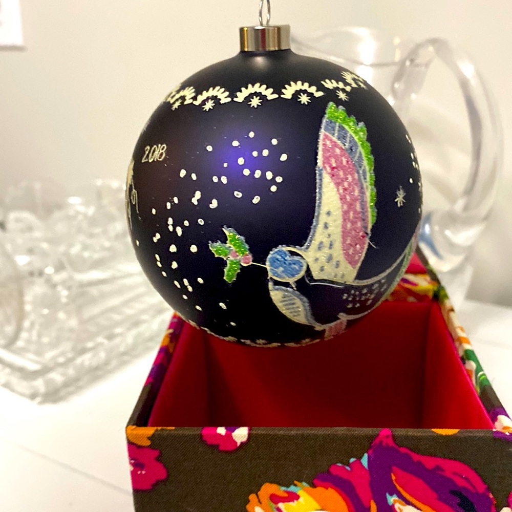 Vera Bradley limited edition glass bulb ornament 2018 with gift box